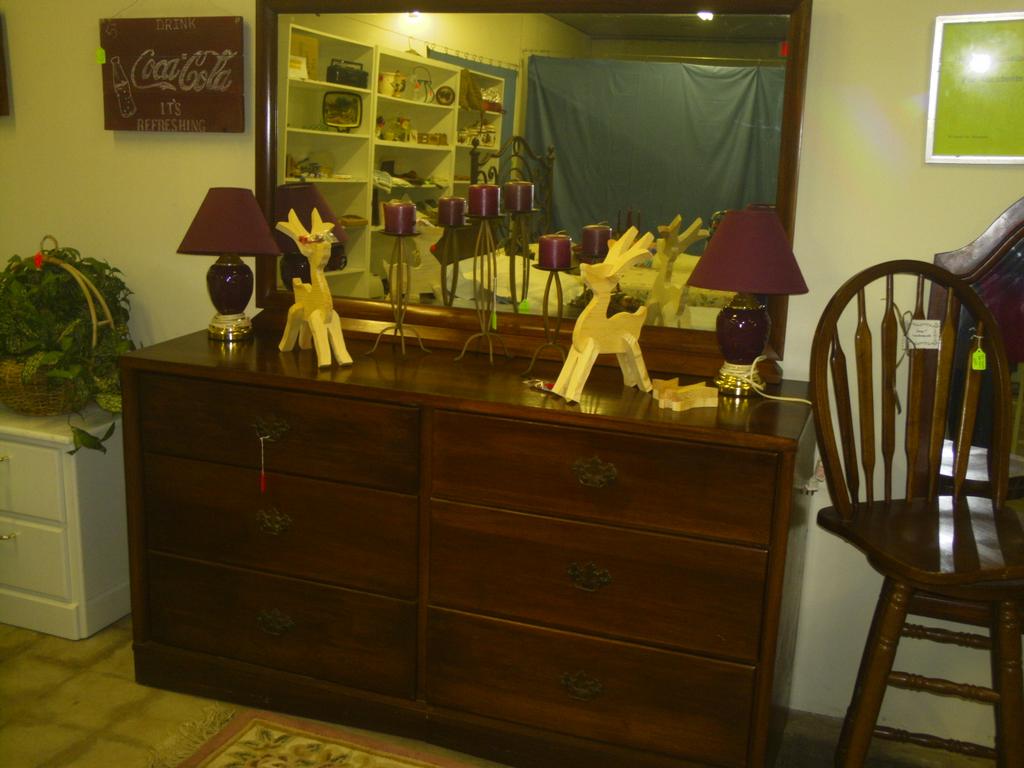 The Treasure Tree Lufkin TX 75901 9366329955 Home Furnishings